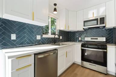 Main picture of 1624 Banyan Dr