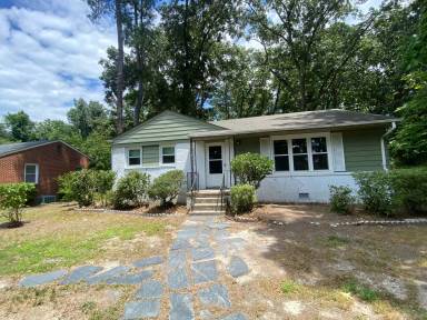 Main picture of 1719 Leicester Rd