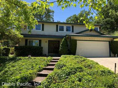 Main picture of 961 Sousa Dr