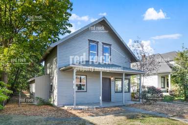 Main picture of 4727 N Nelson St