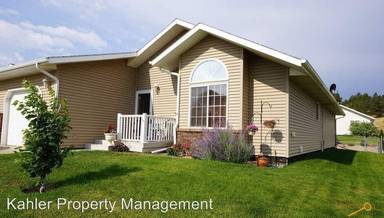 Main picture of 3905 Kyle St