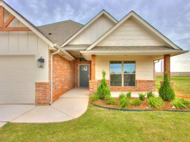 Main picture of 9228 SW 44th Ter