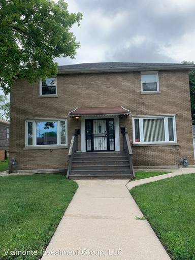 Main picture of 17907 Wentworth Ave