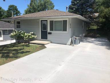 Main picture of 6510 Charles St