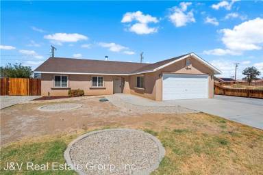 Main picture of 8601 Nipa Ave