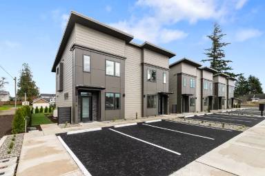 Main picture of 306 Cedar St