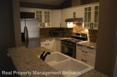Main picture of 23 Tulip Hill Ct