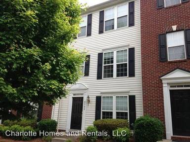 Main picture of 9783 Blossom Hill Dr