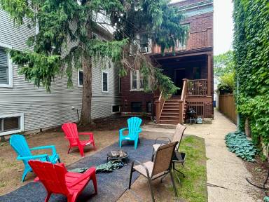 Main picture of 2245 W School St