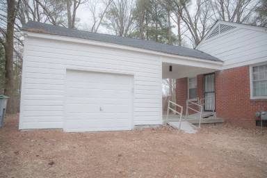 Main picture of 770 Lydgate Rd