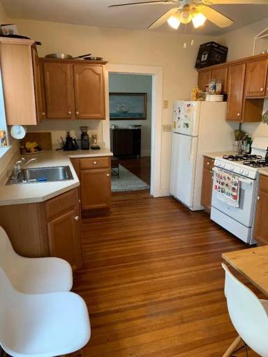 Main picture of 41 Porter St