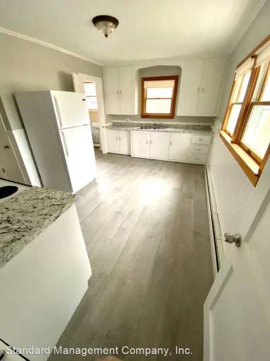 Main picture of 71 Yeaton St