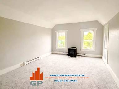 Main picture of 18 Clark Ave