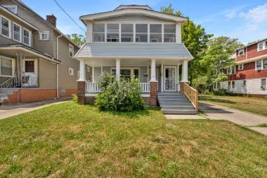 Main picture of 1866 Reyburn Rd