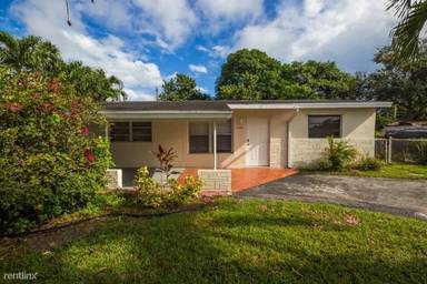 Main picture of 6181 SW 42nd Pl