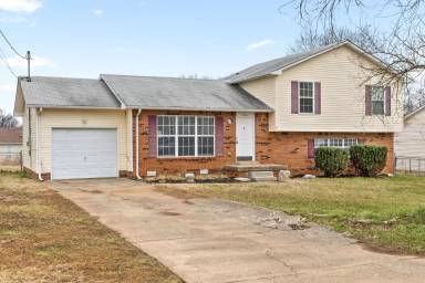 Main picture of 1013 Cooper Dr