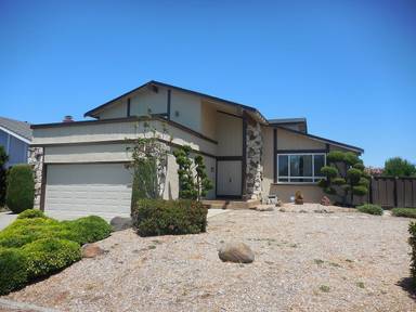 Main picture of 100 Port Royal Ave