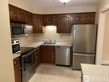 Main picture of 24 Parkwood Dr