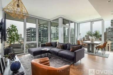 Main picture of Gold Coast Galleria Condominiums