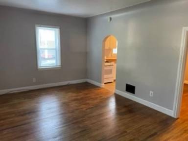 Main picture of 28 Gold Ave SW