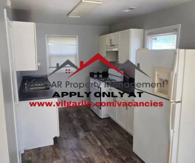 Main picture of 4935 Carolina St