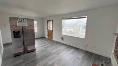 Main picture of 1255 Avenue A