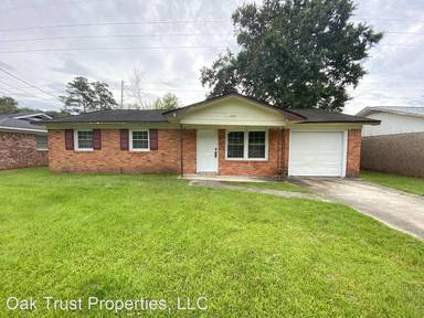 Main picture of 1025 Margaret Dr