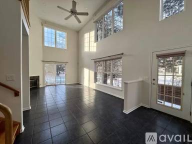 Main picture of 362 Town Place Cir