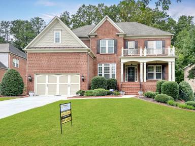 Main picture of 5000 Collins Lake Dr
