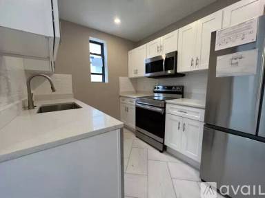 Main picture of 636 Beacon St