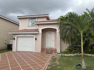 Main picture of 4531 NW 60th Ln