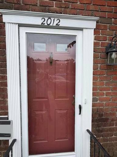 Main picture of 2012 Hale Ct