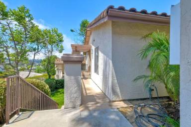 Main picture of 7437 Altiva Pl