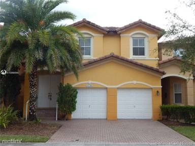 Main picture of 11340 NW 84th St