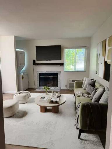 Main picture of 6755 Mission Gorge Rd