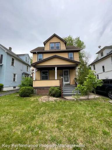 Main picture of 57 Lehigh Ave