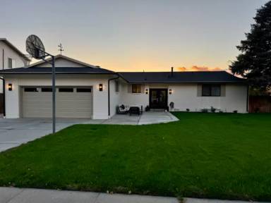Main picture of 10852 S Starpine Dr