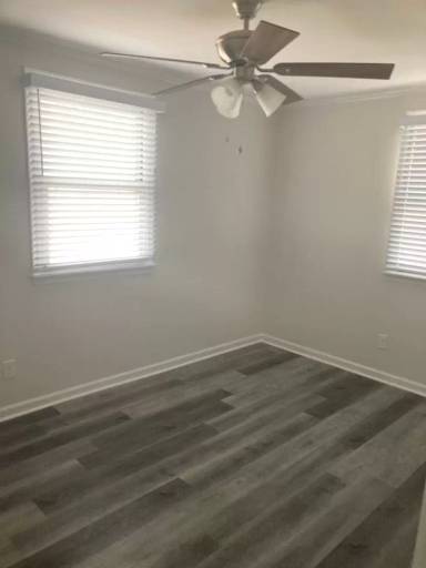 Main picture of 520 N Tremont Dr