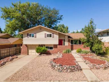 Main picture of 2102 Collier Ave