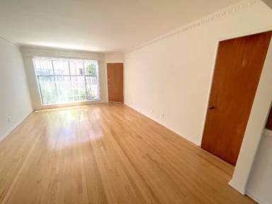 Main picture of 1253 N Mansfield Ave