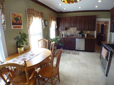 Main picture of 57 Harvest St