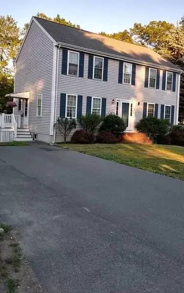 Main picture of 52 Perry Ave