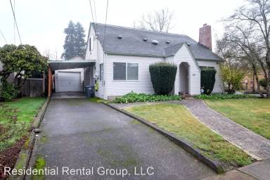 Main picture of 258 SE 5th Ave