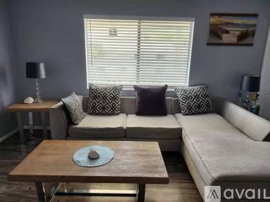 Main picture of 4617 Bayshore Dr