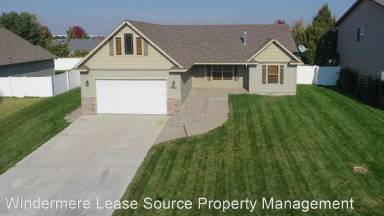 Main picture of 9606 W January Dr