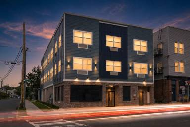 Main picture of 213 French St