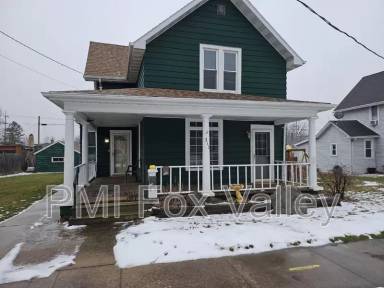 Main picture of 313 E 9th St
