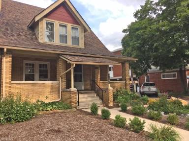 Main picture of 815 Church St