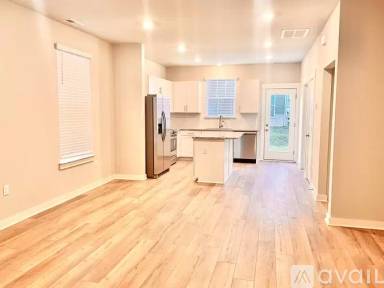 Main picture of 1723 Frodo Way