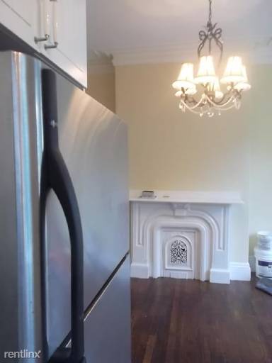 Main picture of 1 Wigglesworth St